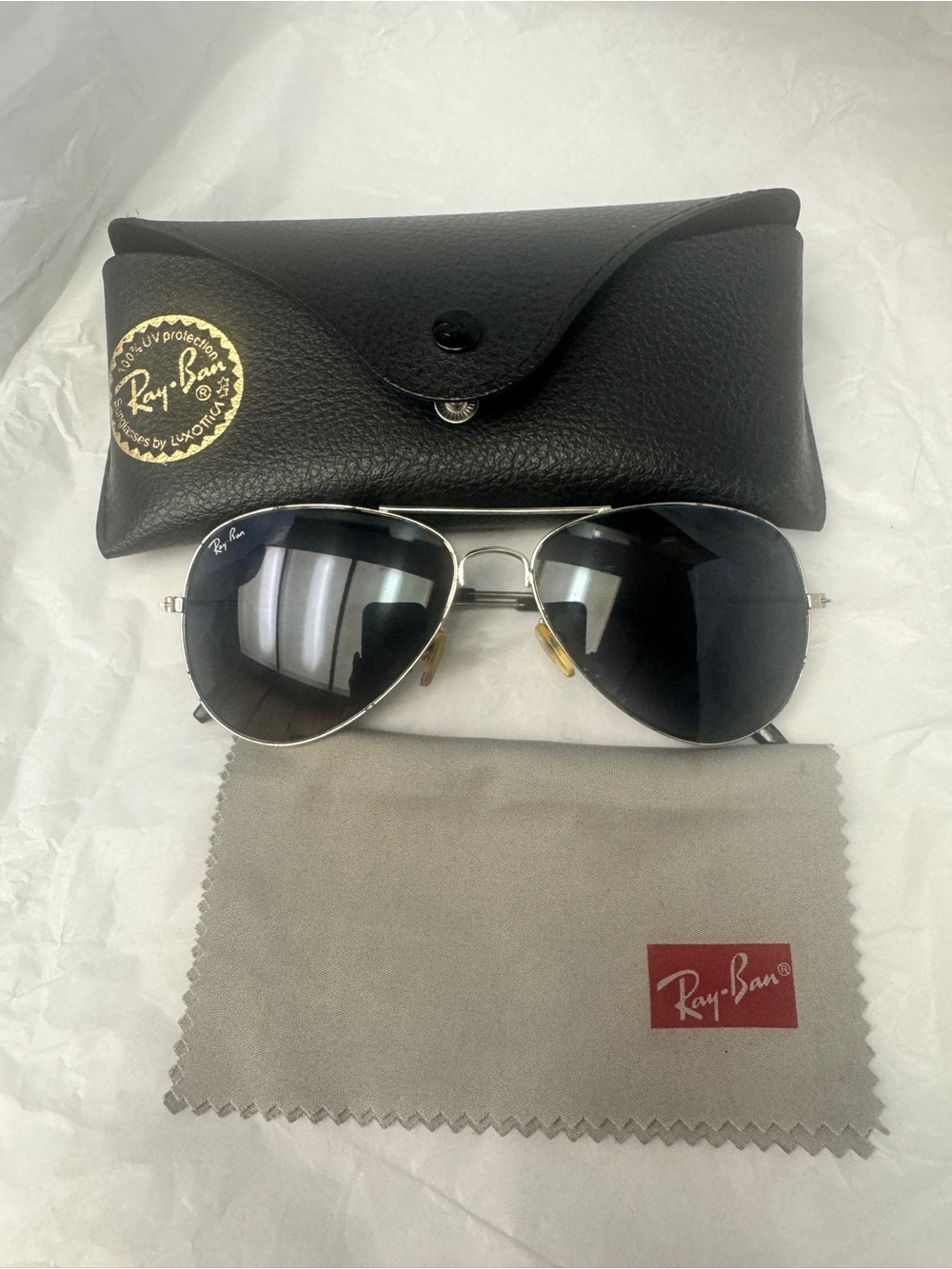 Ray-Ban Aviator Sunglasses in Black and Gold Tone - Picture 2 of 3